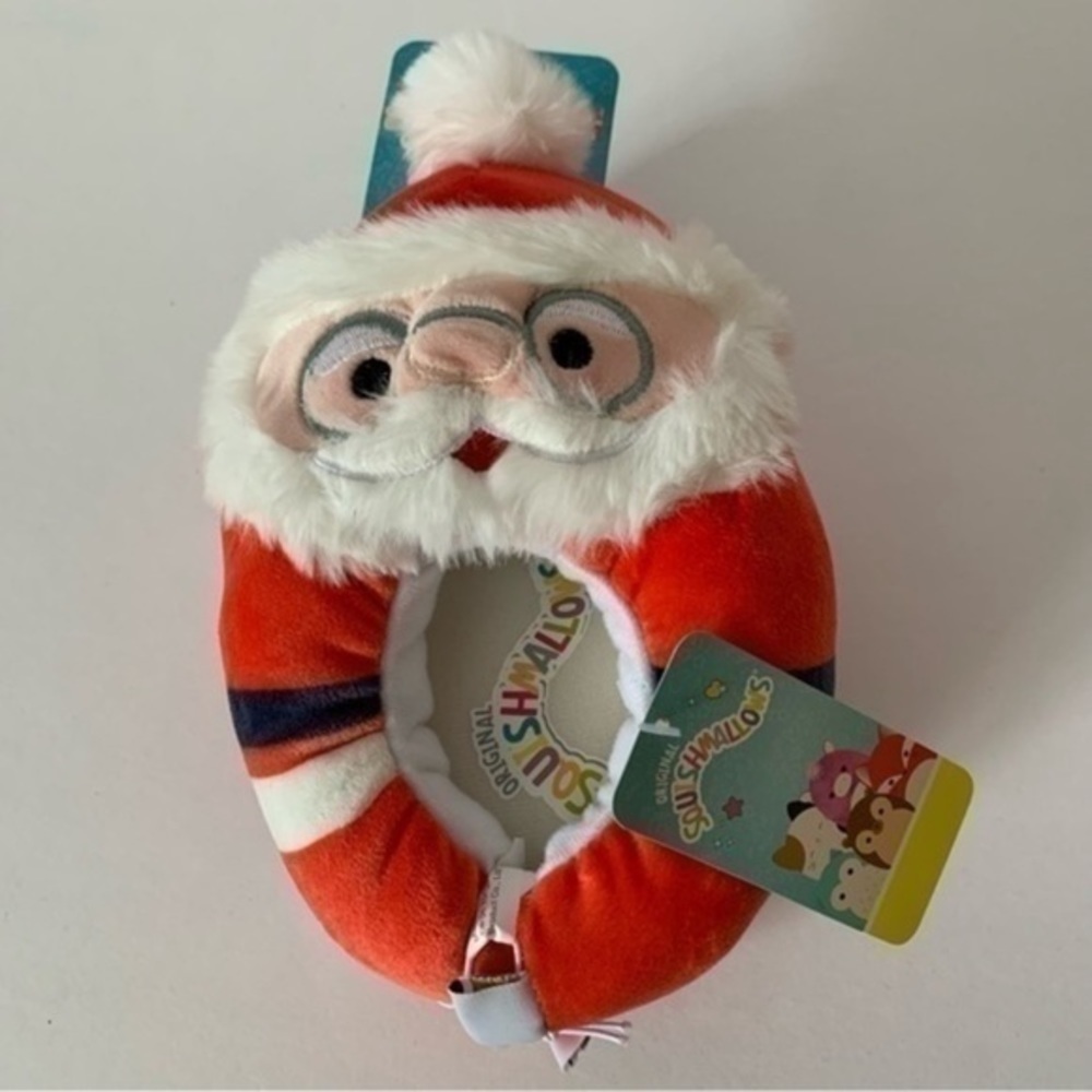 NWT. SQUISHMALLOWS Santa Slippers - Picture 2 of 4